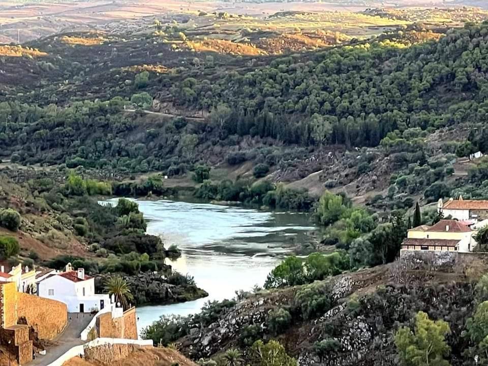 הוילה Mértola A Casa Da Carolina מראה חיצוני תמונה